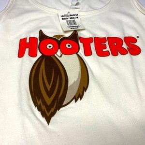 Hooters Tank